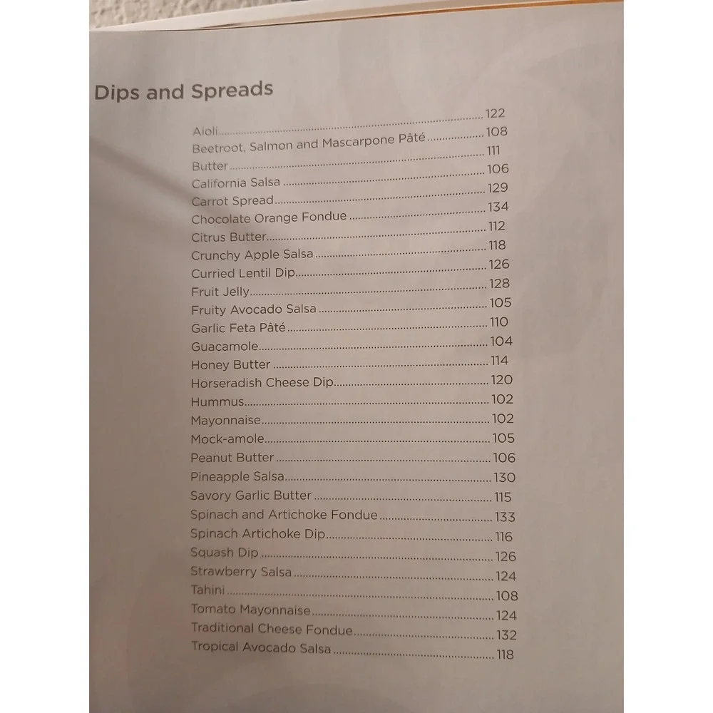 Vitamix Cookbook :‎ 250 Delicious Whole Food Recipes to Make in Your Blender #14